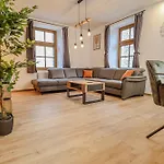 Familien Aktiv Oase An Der Mosel, Naehe Bernkastel, Zentrale Ausgangslage ,120 Qm, Fruehstuecksservice *