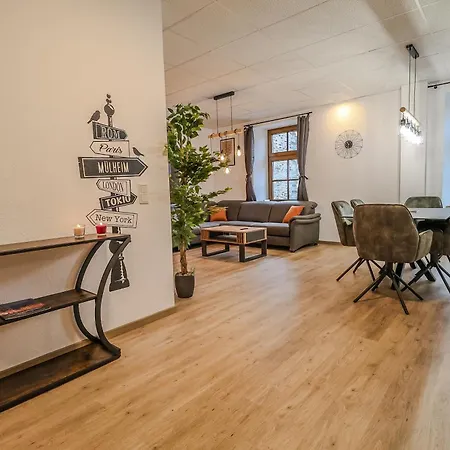 Familien Aktiv Oase An Der Mosel, Naehe Bernkastel, Zentrale Ausgangslage ,120 Qm, Fruehstuecksservice Apartmán