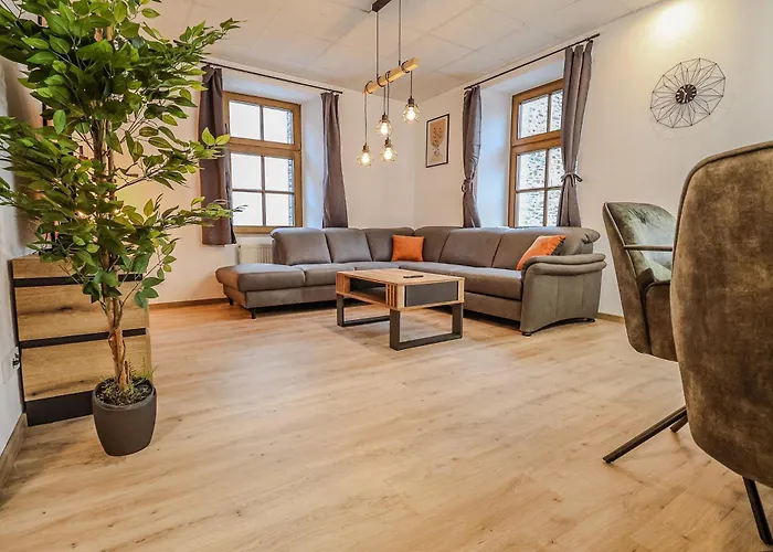 Familien Aktiv Oase An Der Mosel, Naehe Bernkastel, Zentrale Ausgangslage ,120 Qm, Fruehstuecksservice *