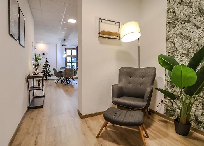 Familien Aktiv Oase An Der Mosel, Naehe Bernkastel, Zentrale Ausgangslage ,120 Qm, Fruehstuecksservice 米尔海姆